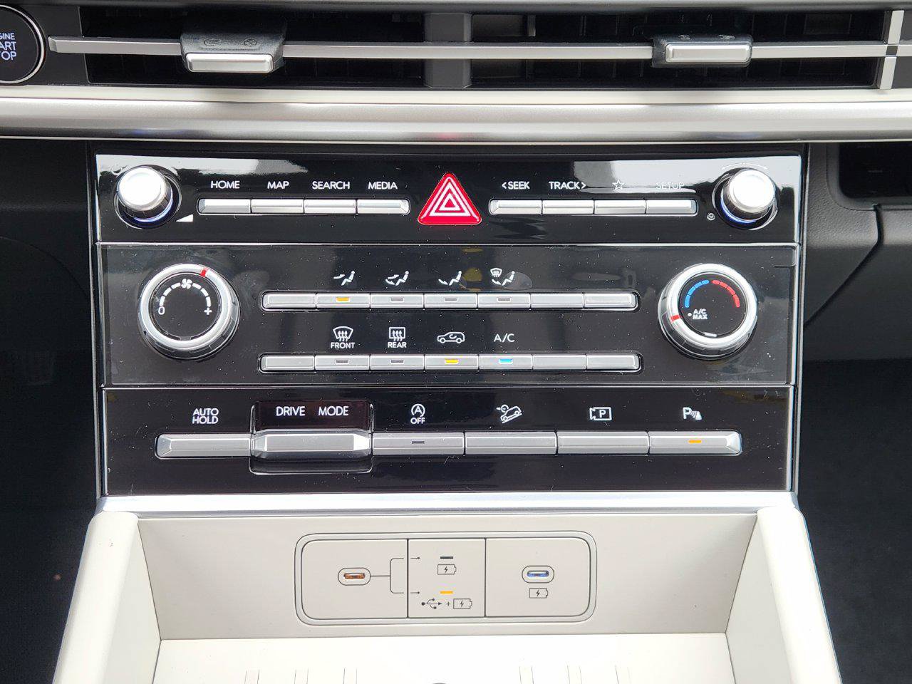 New 2026 Hyundai Santa Fe SE FWD image 14
