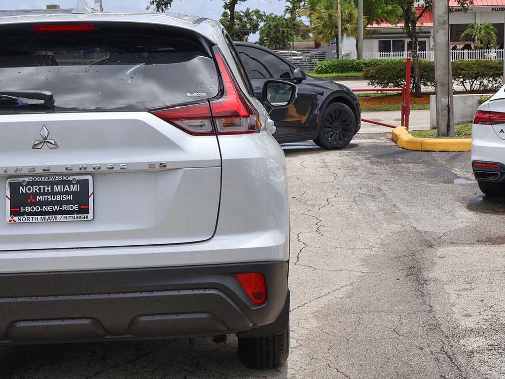New 2026 Mitsubishi Eclipse Cross ES AWD/4WD image 15