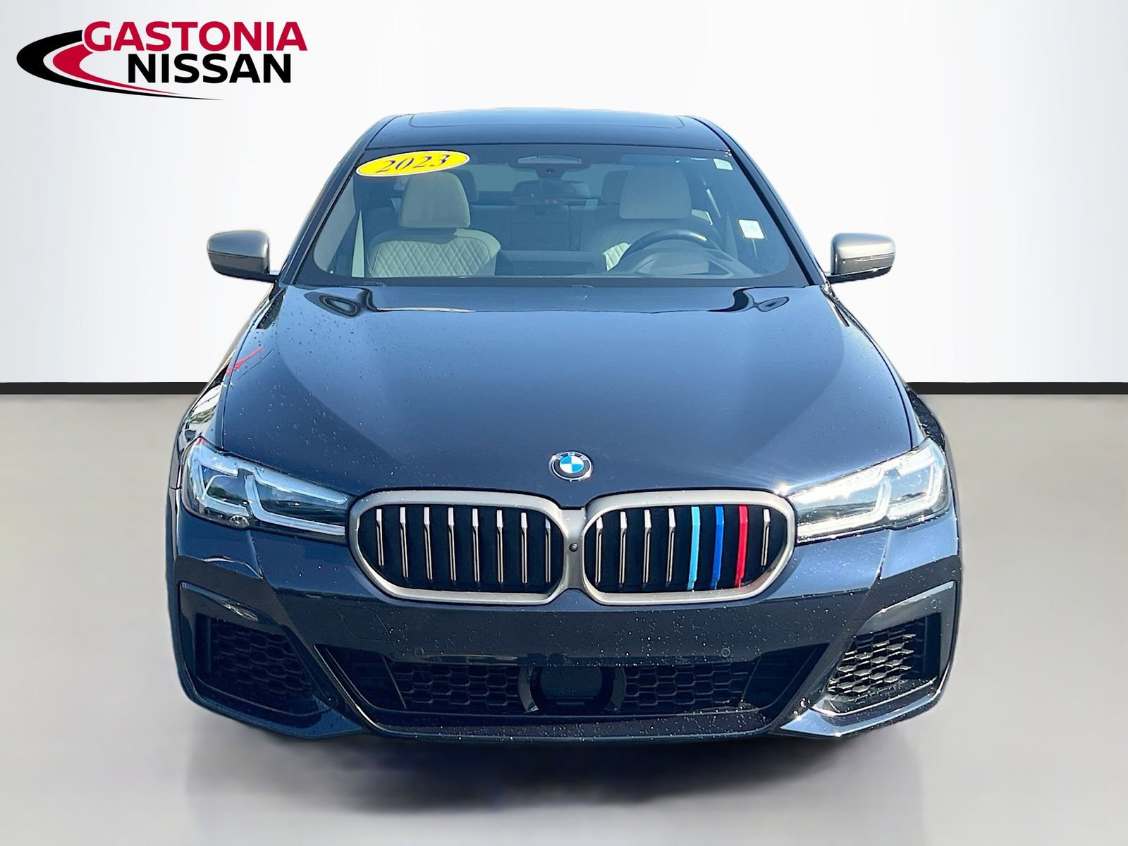 Used 2023 BMW M550i xDrive w/ Dynamic Handling Package AWD/4WD image 2