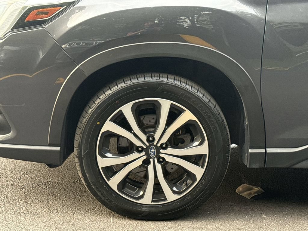 Used 2023 Subaru Forester Limited AWD/4WD image 19