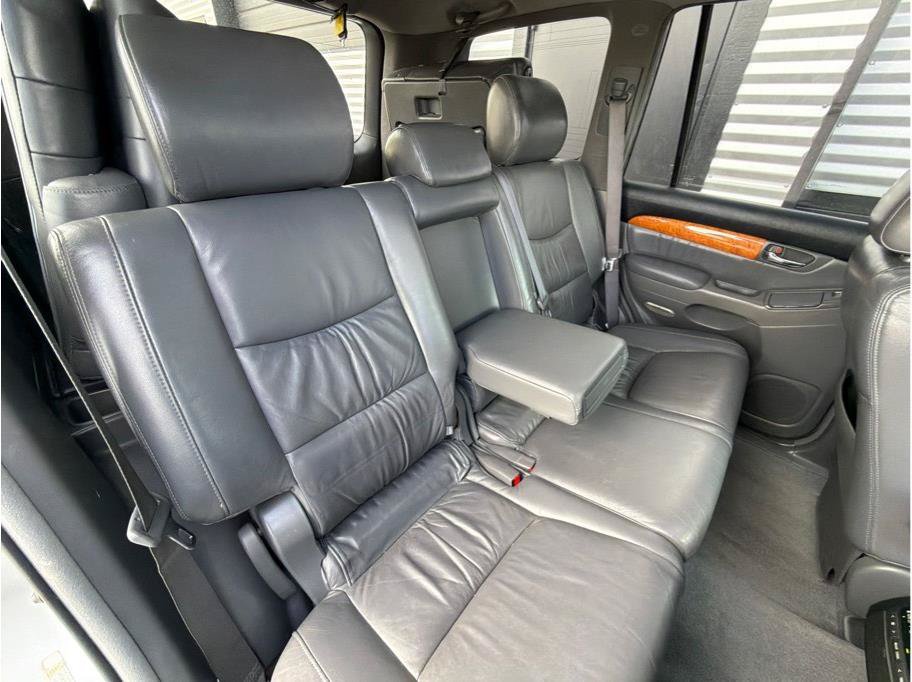 Used 2003 Lexus GX 470 AWD/4WD image 24