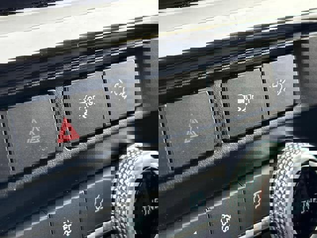 Used 2024 Ford Expedition XLT image 24