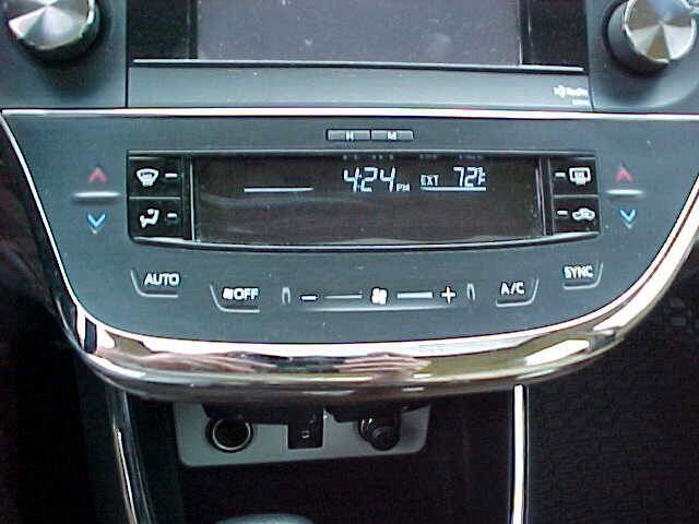 Used 2014 Toyota Avalon XLE Premium FWD image 28