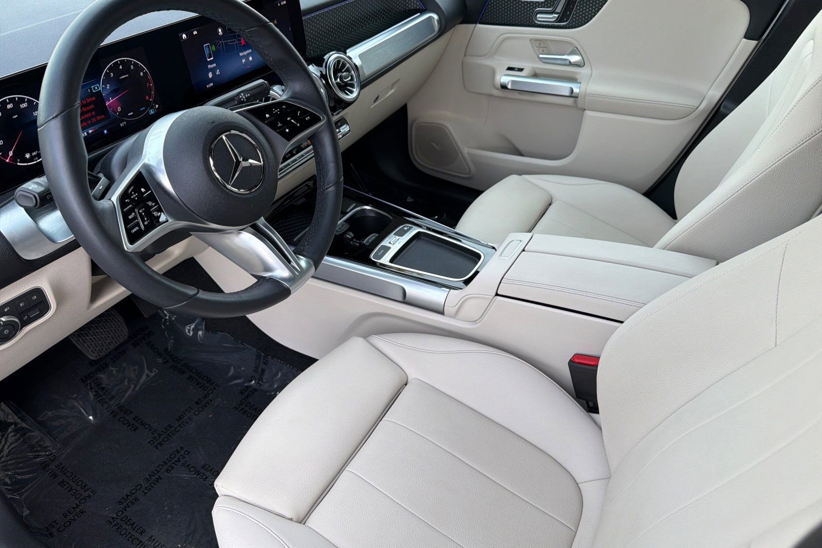 Certified 2025 Mercedes-Benz GLB 250 image 10