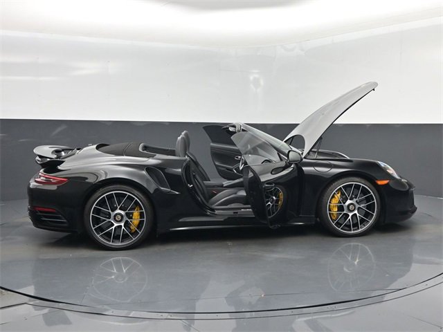 Used 2019 Porsche 911 Turbo S image 81