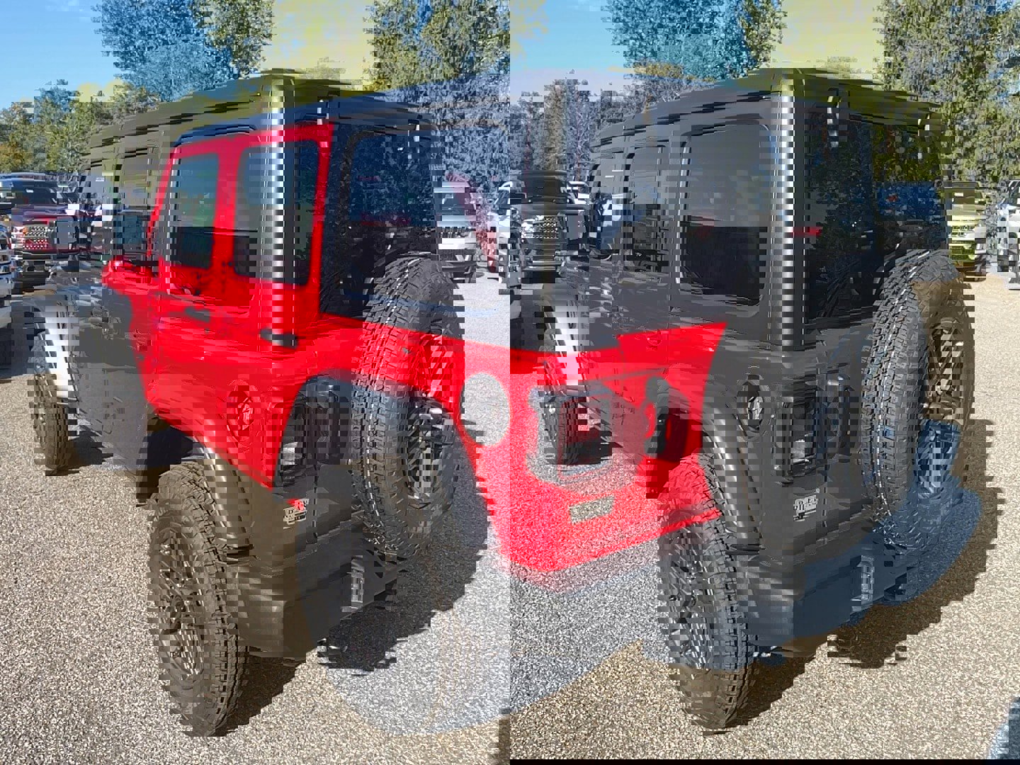 New 2025 Jeep Wrangler Unlimited Sport image 10