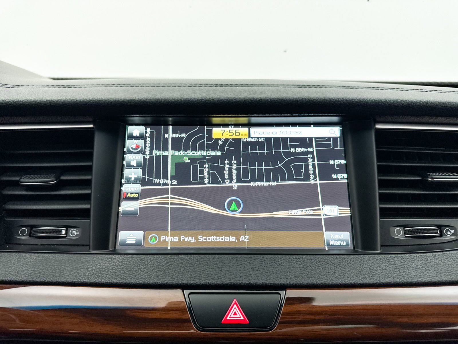 Used 2017 Kia Cadenza Technology FWD image 23