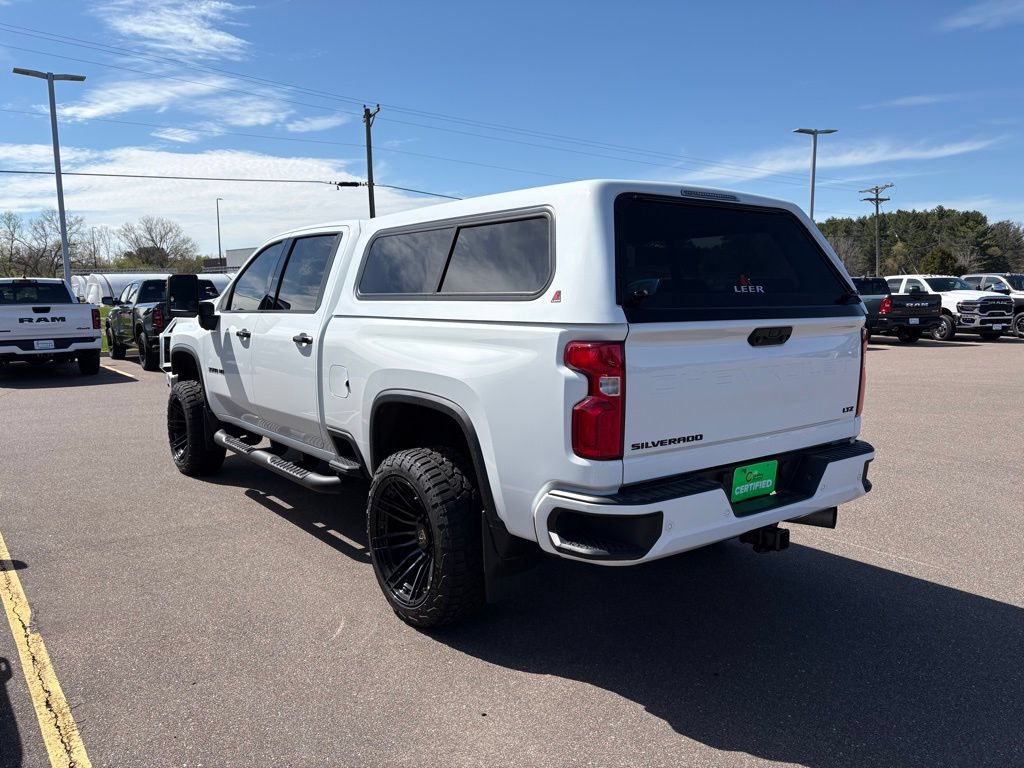 Used 2023 Chevrolet Silverado 3500 LTZ w/ LTZ Plus Package AWD/4WD image 3