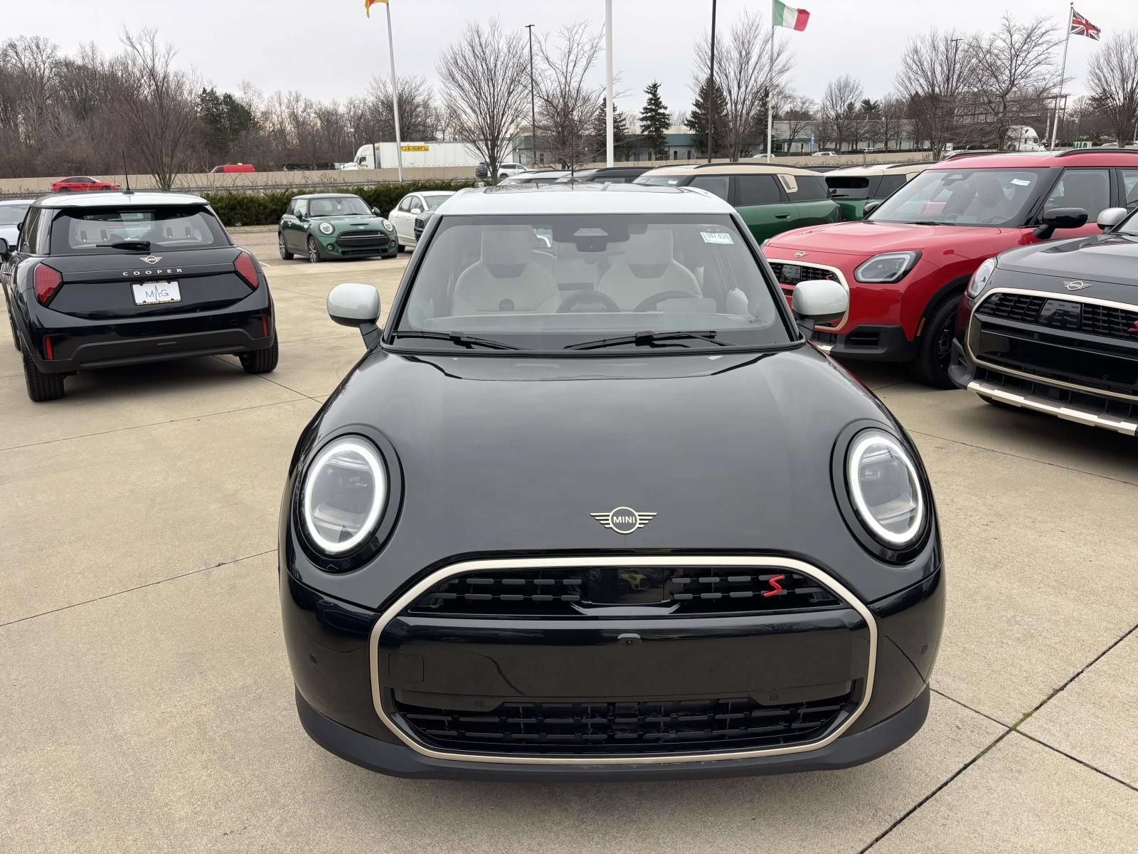 New 2026 MINI Cooper S FWD image 2
