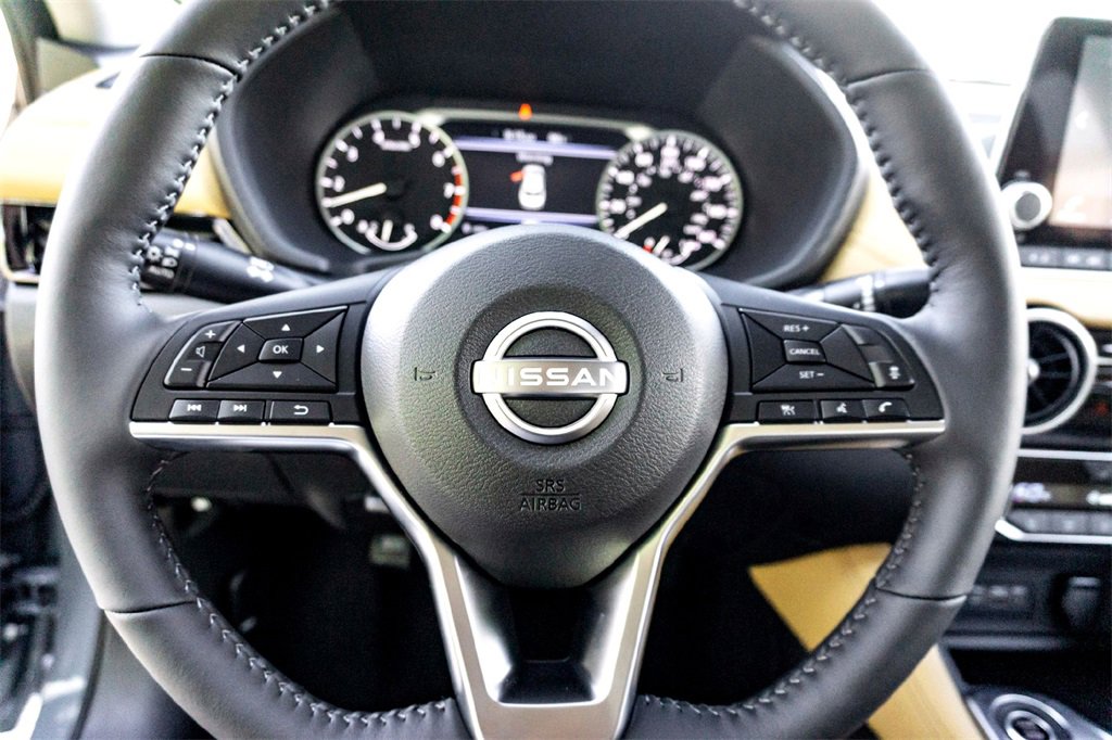 New 2025 Nissan Sentra SV w/ SV Premium Package image 12