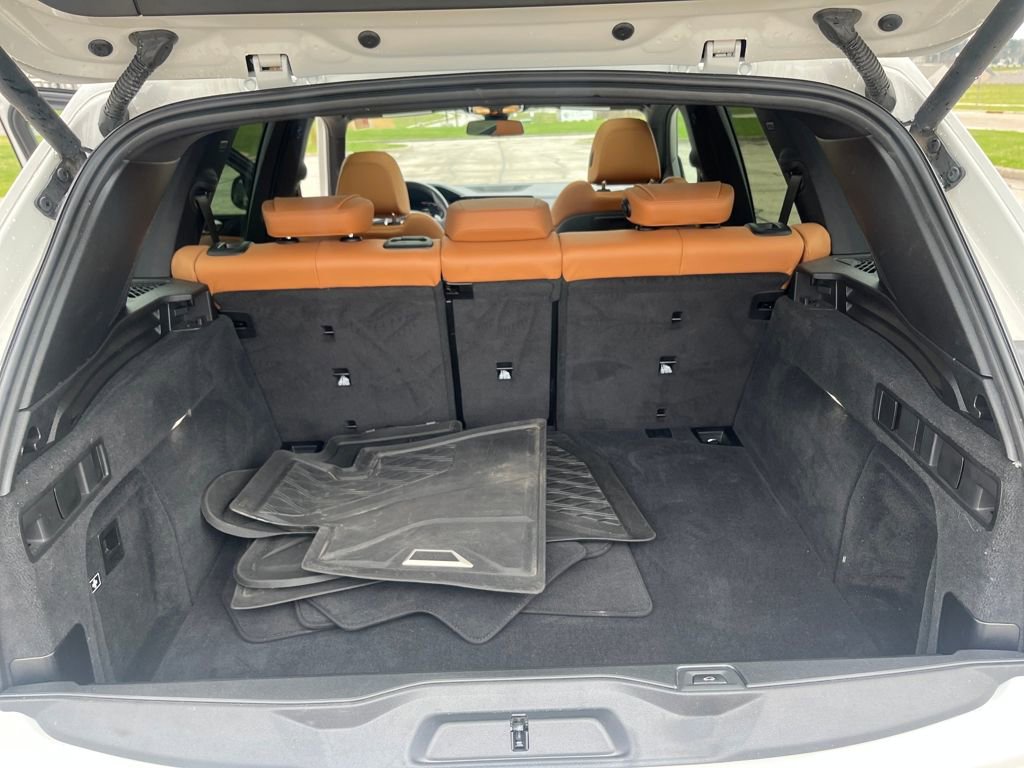 Used 2021 BMW X5 xDrive40i w/ Premium Package image 18