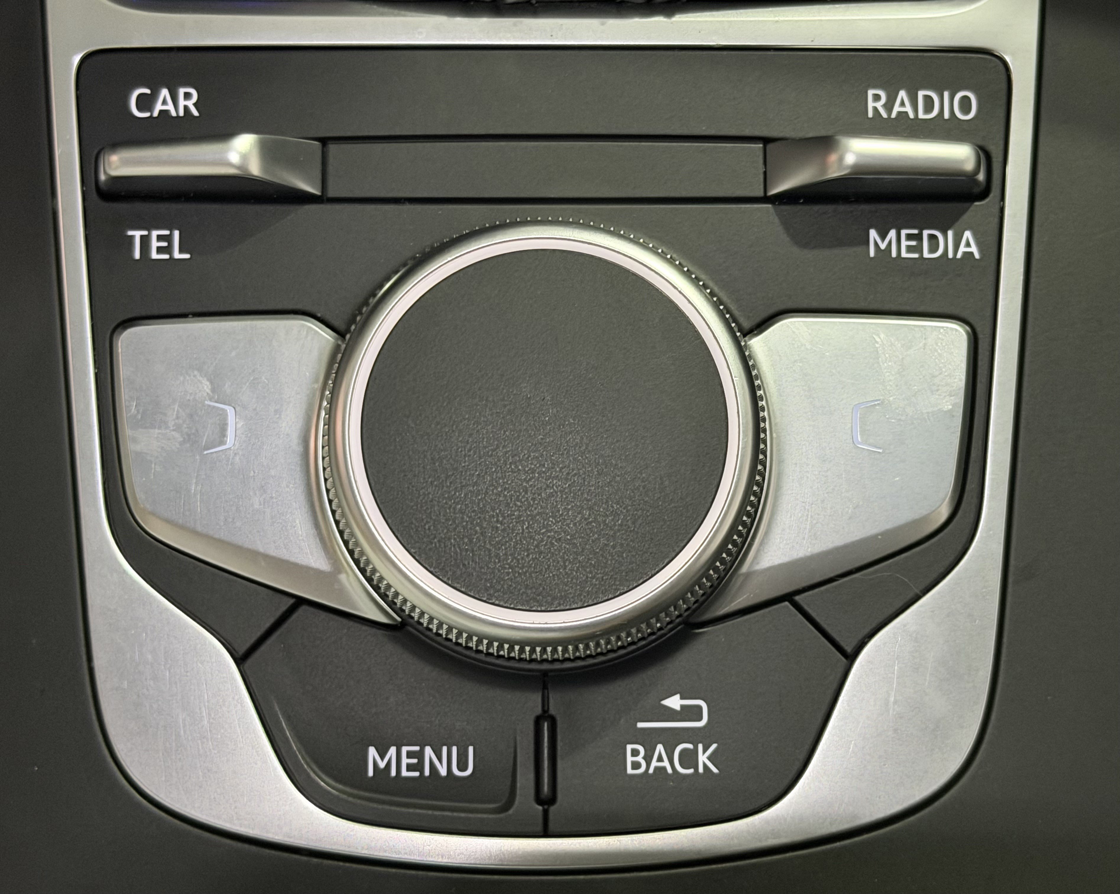 Used 2018 Audi A3 e-tron Premium w/ Sport Package FWD image 17