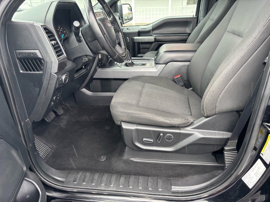 Used 2018 Ford F150 XLT w/ Equipment Group 302A Luxury image 17