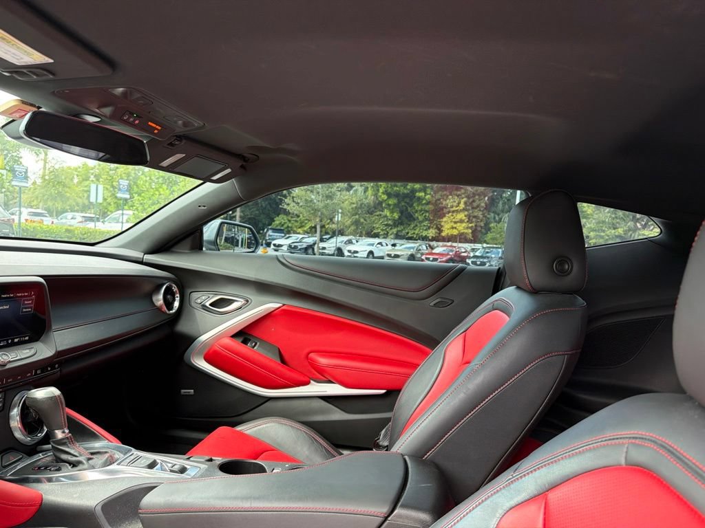 Used 2019 Chevrolet Camaro LT RWD image 16