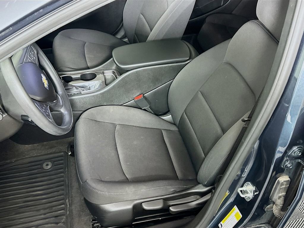 Used 2021 Chevrolet Malibu LS w/ LPO, Convenience Package 2 image 18