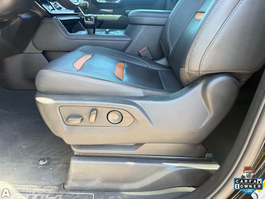 Used 2022 GMC Sierra 1500 AT4 w/ Technology Package image 13