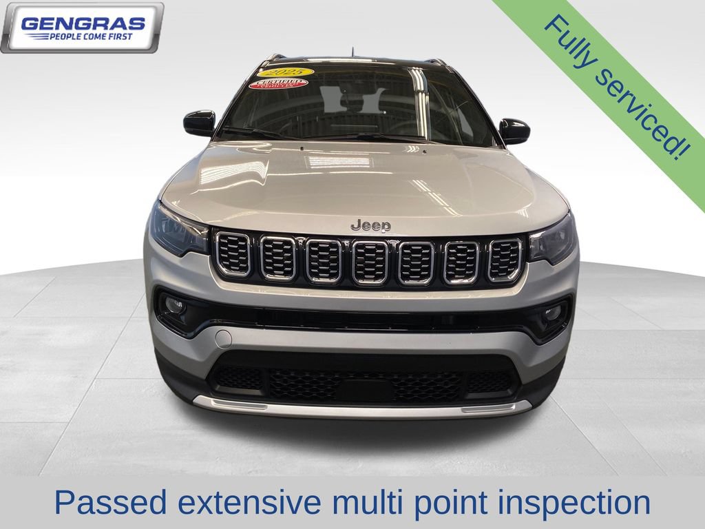Certified 2025 Jeep Compass Limited AWD/4WD image 3