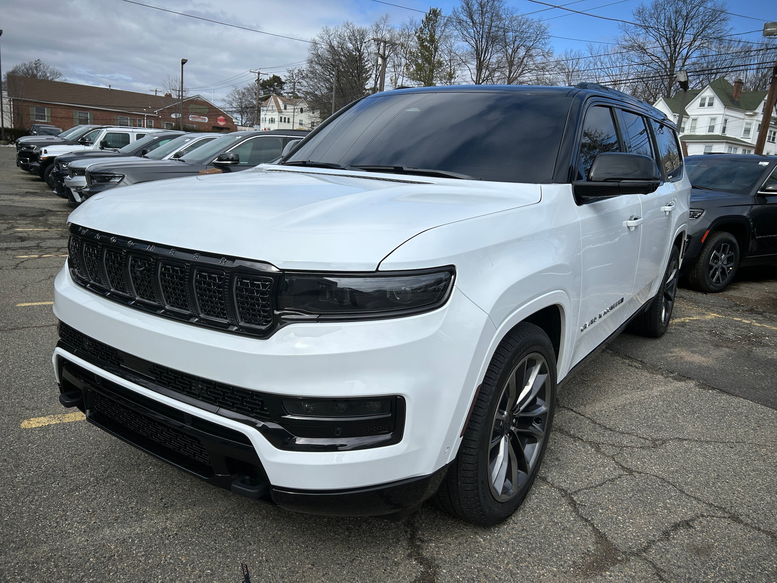 New 2025 Jeep Grand Wagoneer L Series II Obsidian w/ Quick Order Packagew 28T AWD/4WD image 1