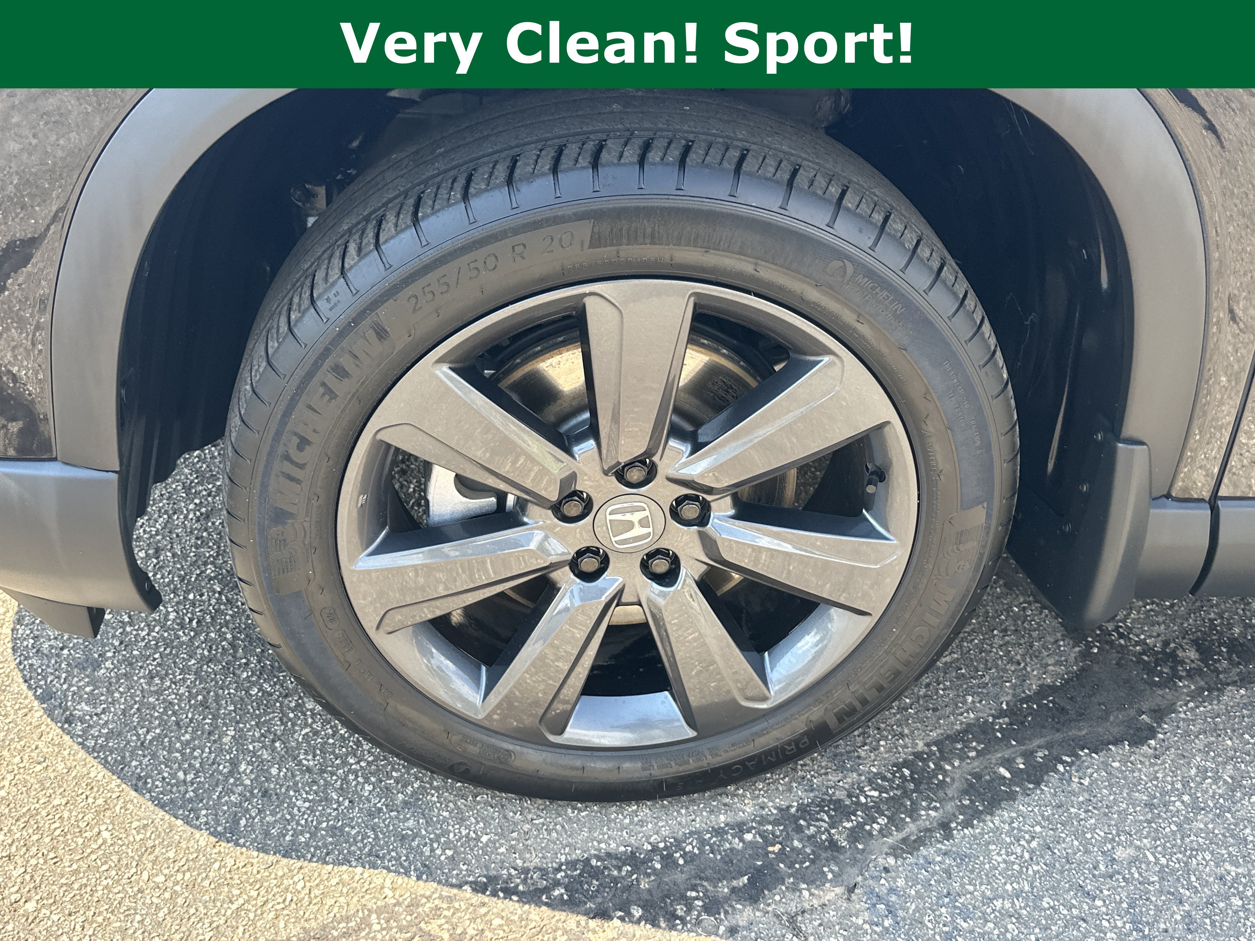 Used 2025 Honda Pilot Sport image 11