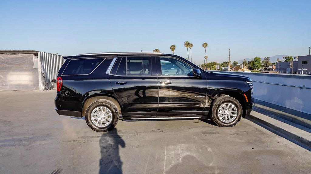 Used 2025 Chevrolet Tahoe LT AWD/4WD image 13
