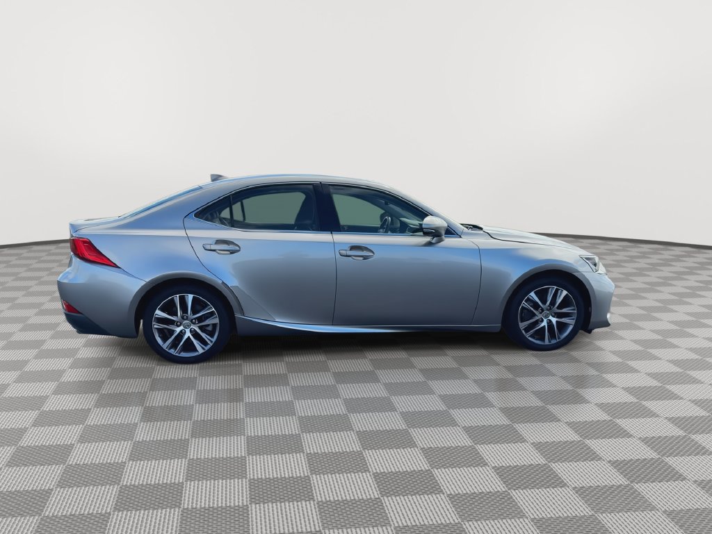 Used 2018 Lexus IS 300 w/ Accessory Package 2 RWD image 9