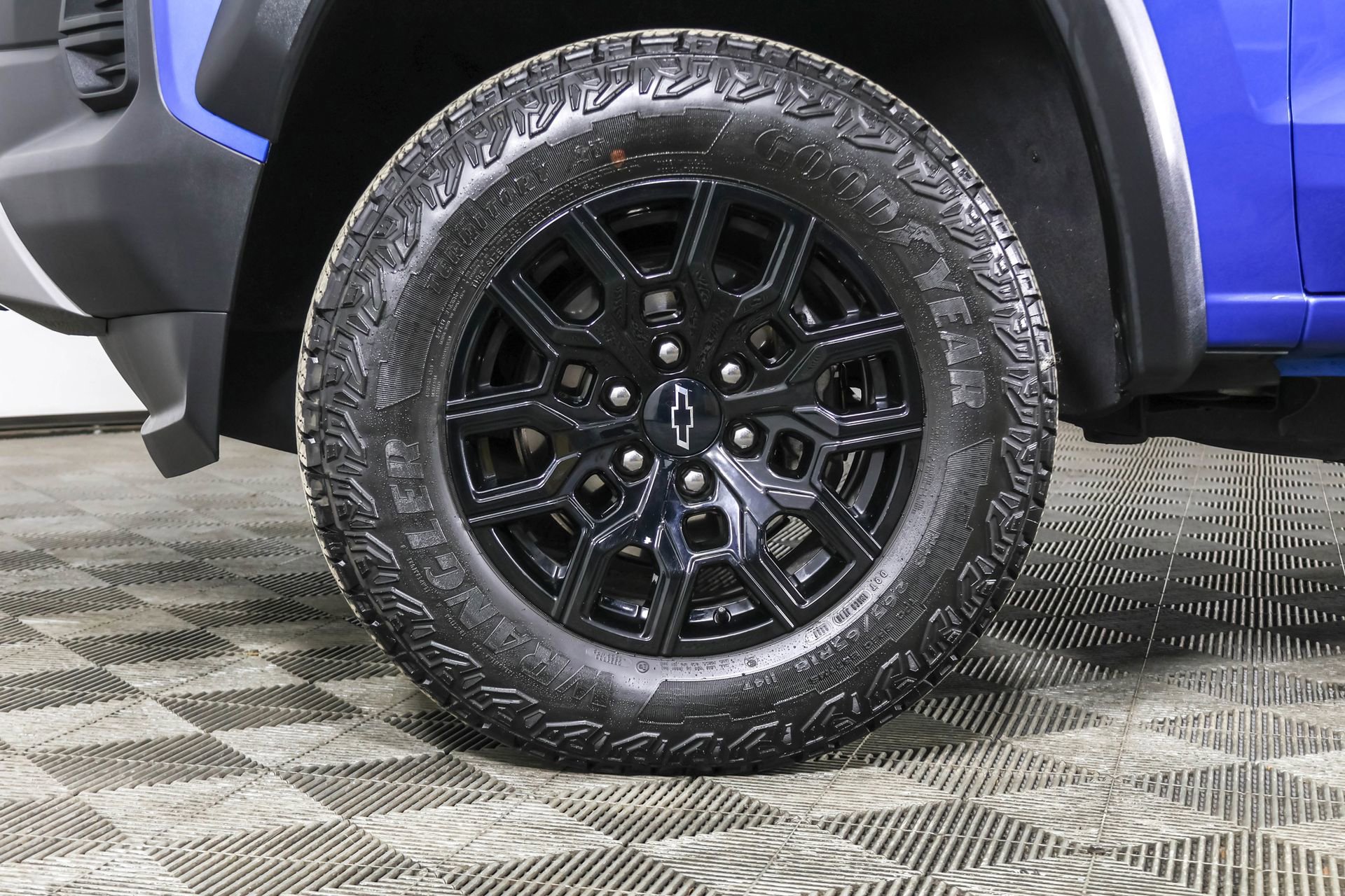 Used 2024 Chevrolet Colorado Trail Boss w/ Technology Package image 21