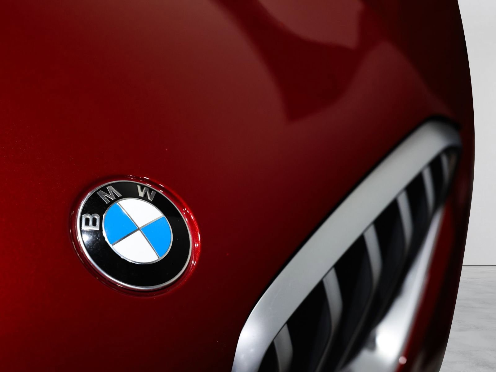 Used 2022 BMW X6 xDrive40i w/ Executive Package image 21