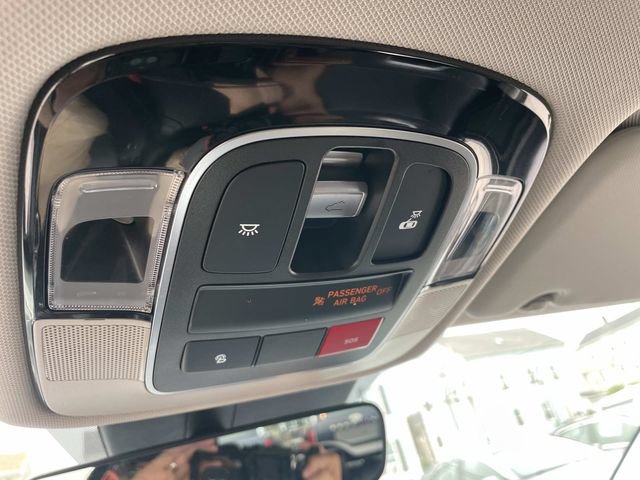 Certified 2023 Hyundai Tucson Limited AWD/4WD image 27