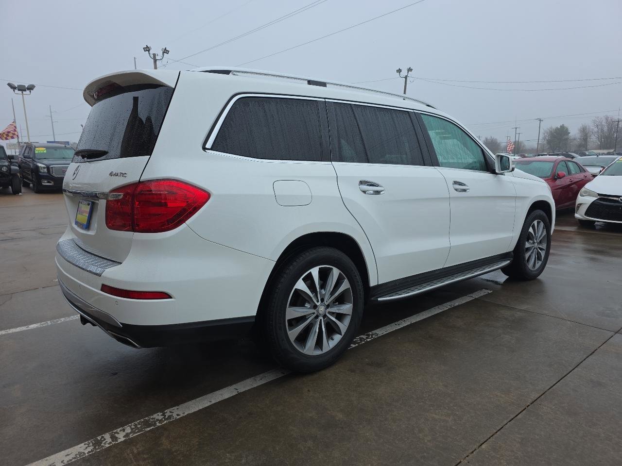 Used 2014 Mercedes-Benz GL 450 4MATIC 4dr GL 450 image 5