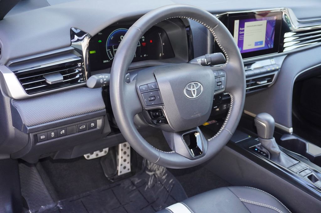 Certified 2025 Toyota Camry SE image 10