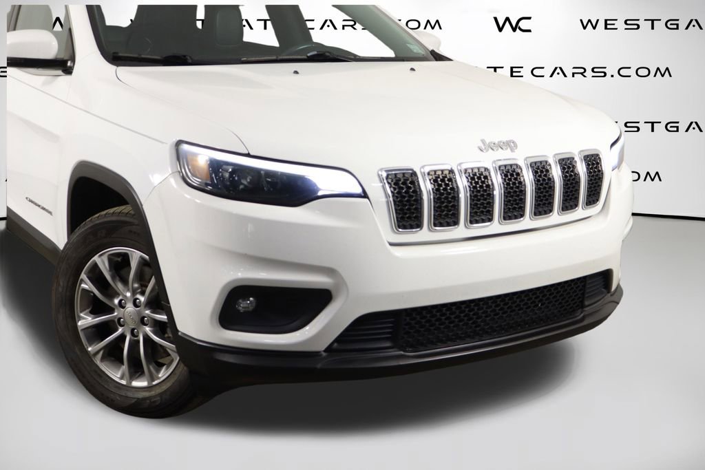Used 2019 Jeep Cherokee Latitude Plus w/ Comfort/Convenience Group AWD/4WD image 46