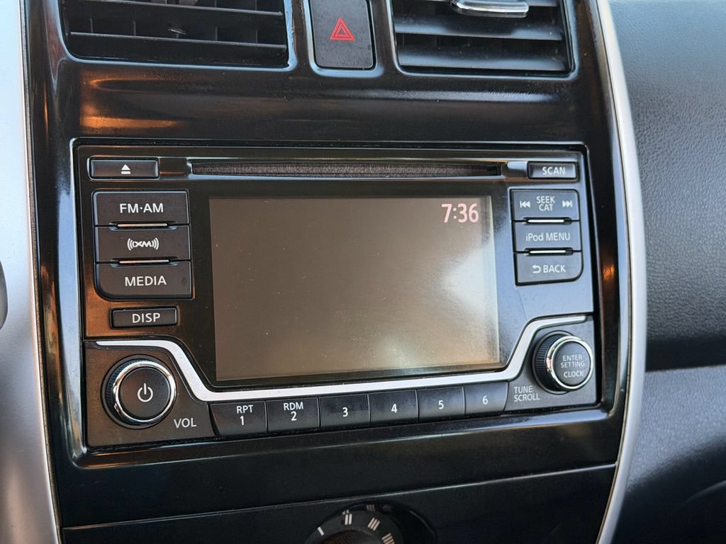Used 2018 Nissan Versa SV w/ SV Special Edition Package FWD image 21