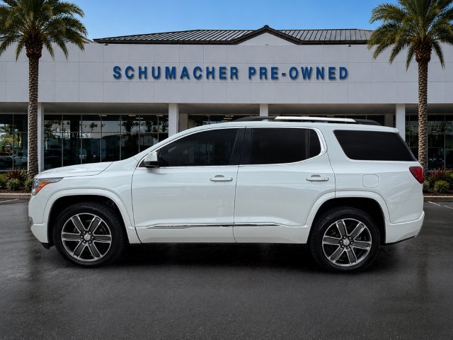 Certified 2019 GMC Acadia Denali w/ Technology Package AWD/4WD image 4