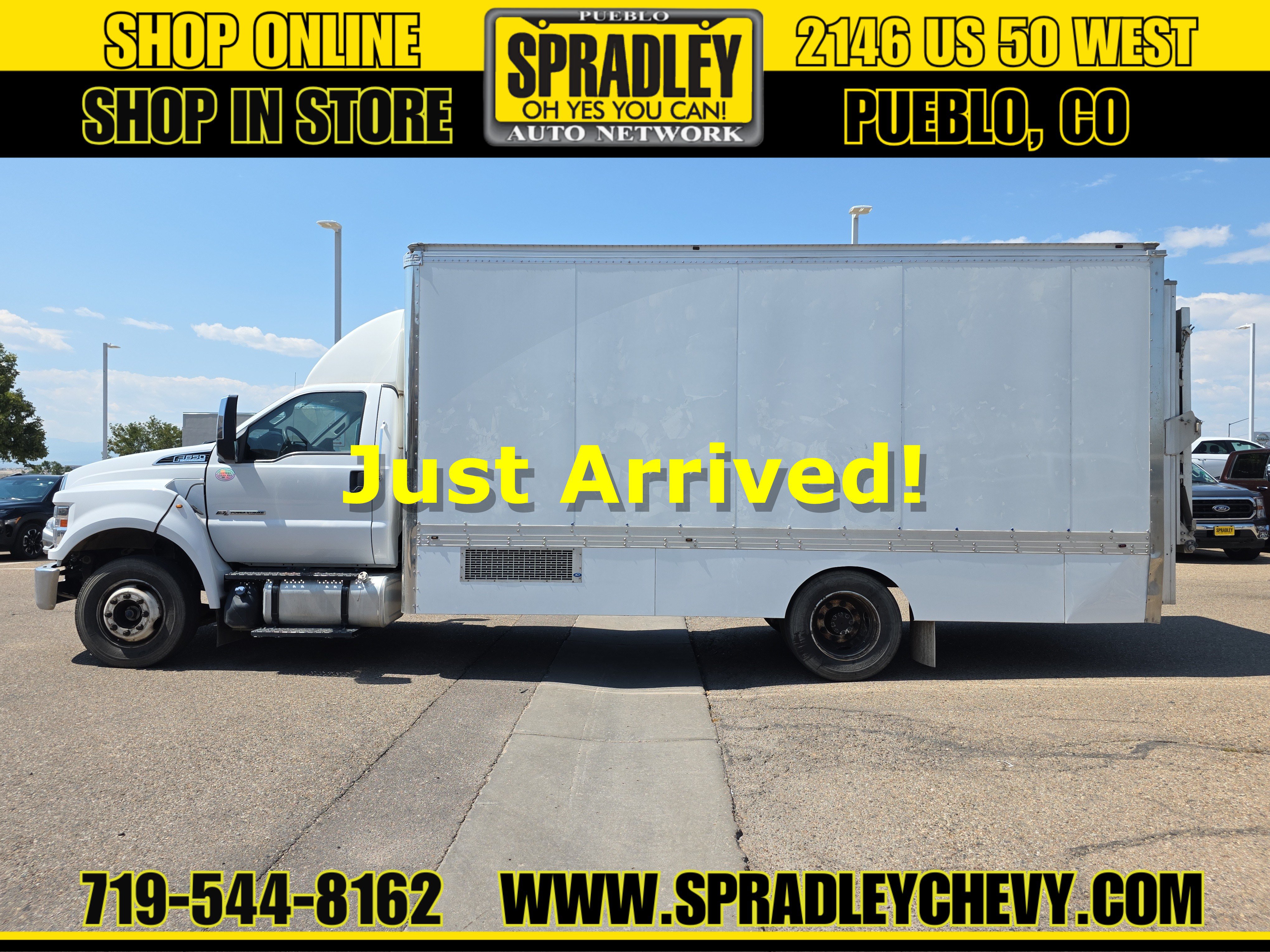 Used 2019 Ford F650 2WD Regular Cab Super Duty image 1
