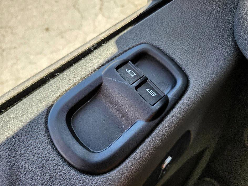 New 2024 Ford Transit 250 148 Medium Roof w/ Load Area Protection Package image 30