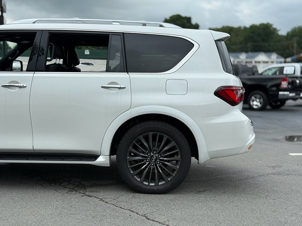 Used 2024 INFINITI QX80 Sensory w/ All-Season Package AWD/4WD image 12