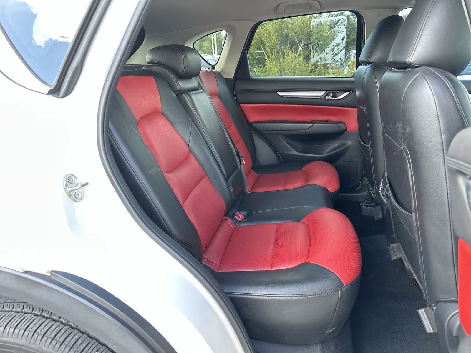 Used 2018 MAZDA CX-5 Touring w/ Preferred Equipment Package FWD image 18