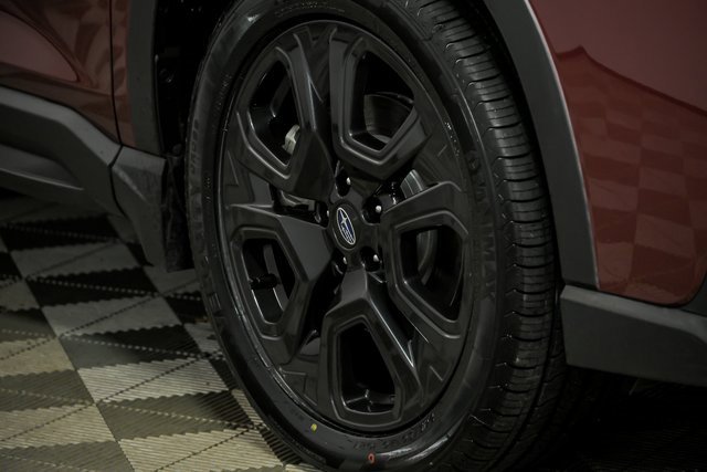 Used 2023 Subaru Ascent Onyx Edition image 3