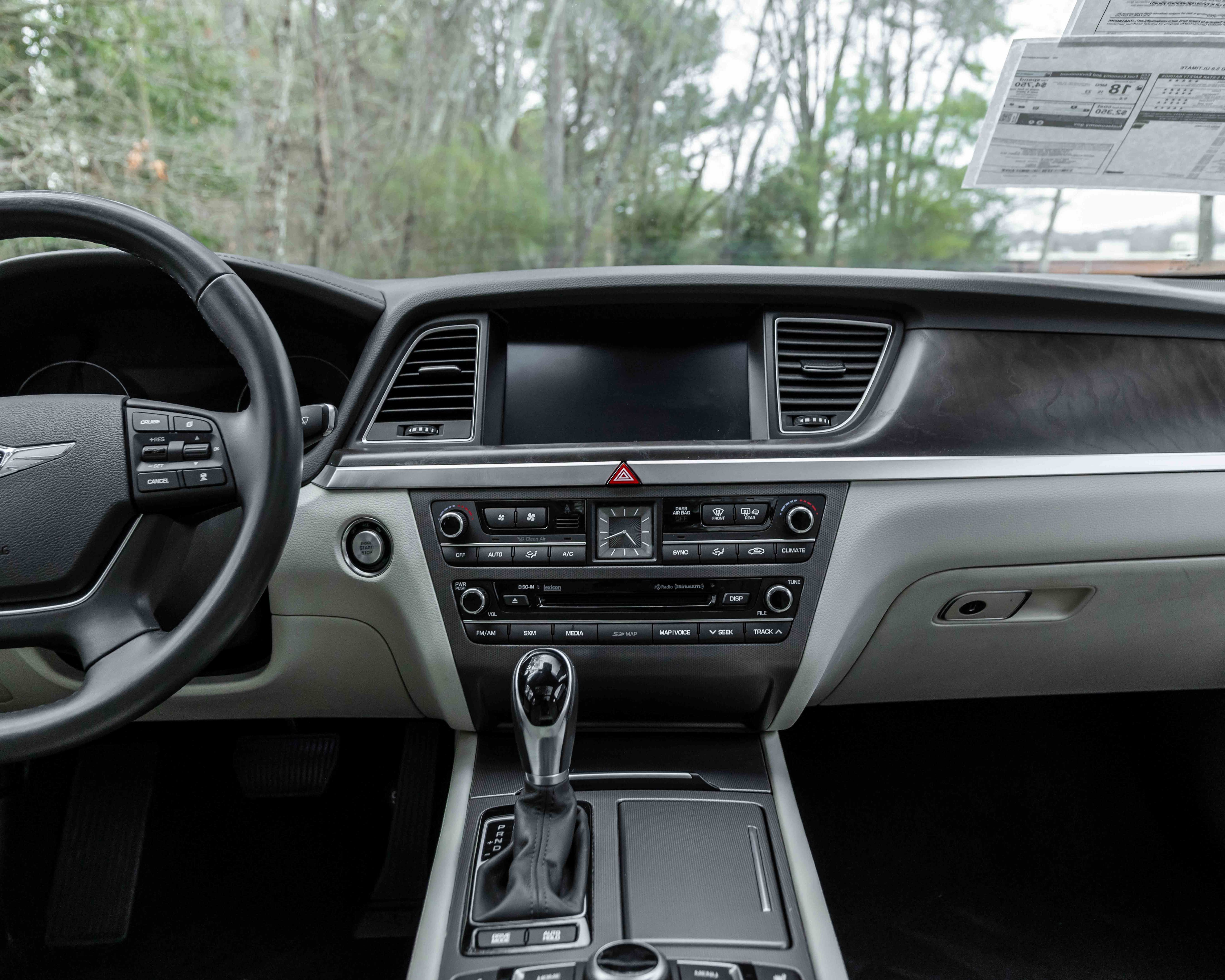 Used 2017 Genesis G80 5.0 Ultimate image 9