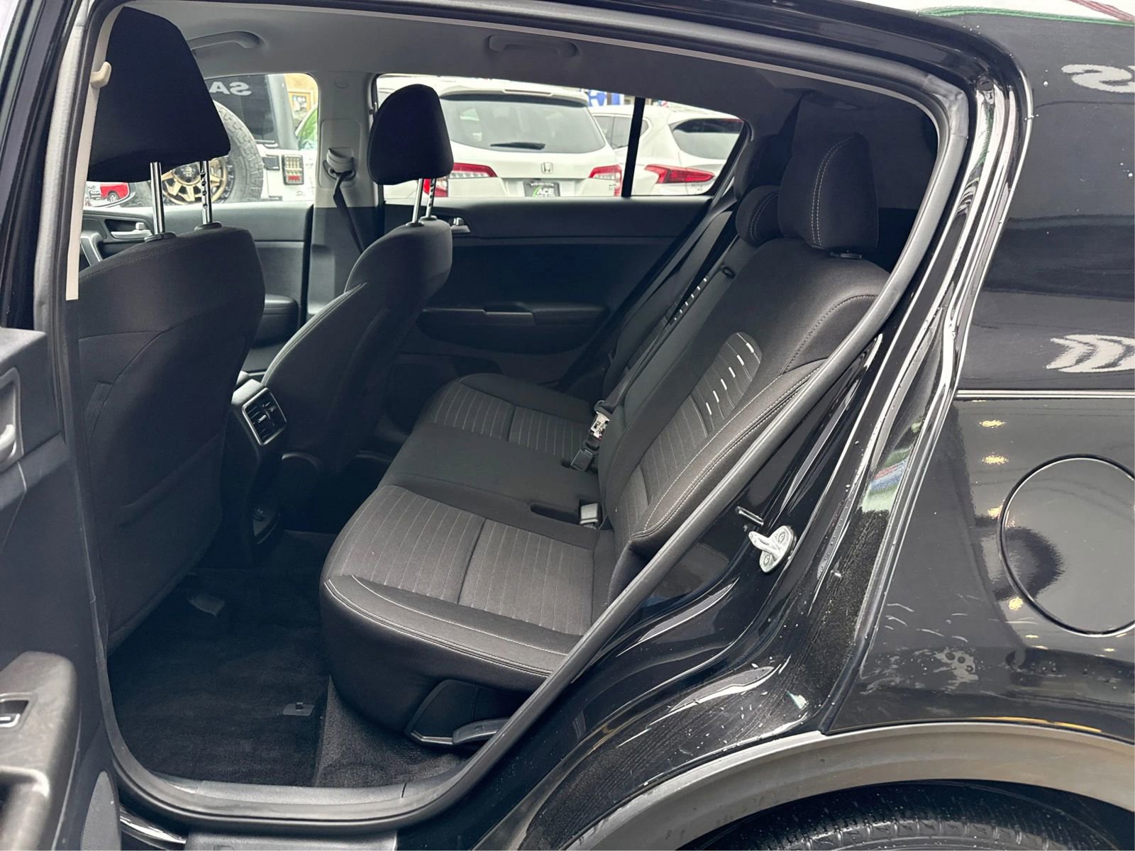 Used 2018 Kia Sportage LX FWD image 10