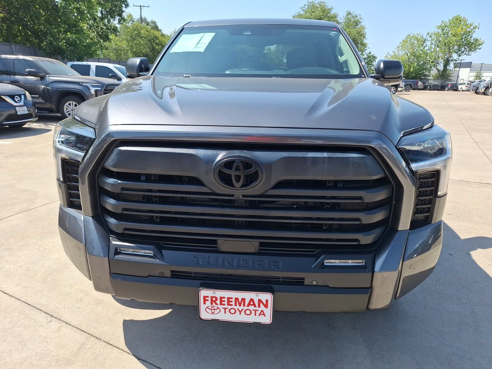 Used 2023 Toyota Tundra SR5 w/ SR5 Convenience Package AWD/4WD image 9