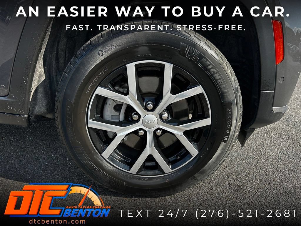 Used 2025 Jeep Grand Cherokee L Limited w/ Luxury Tech Group II AWD/4WD image 32