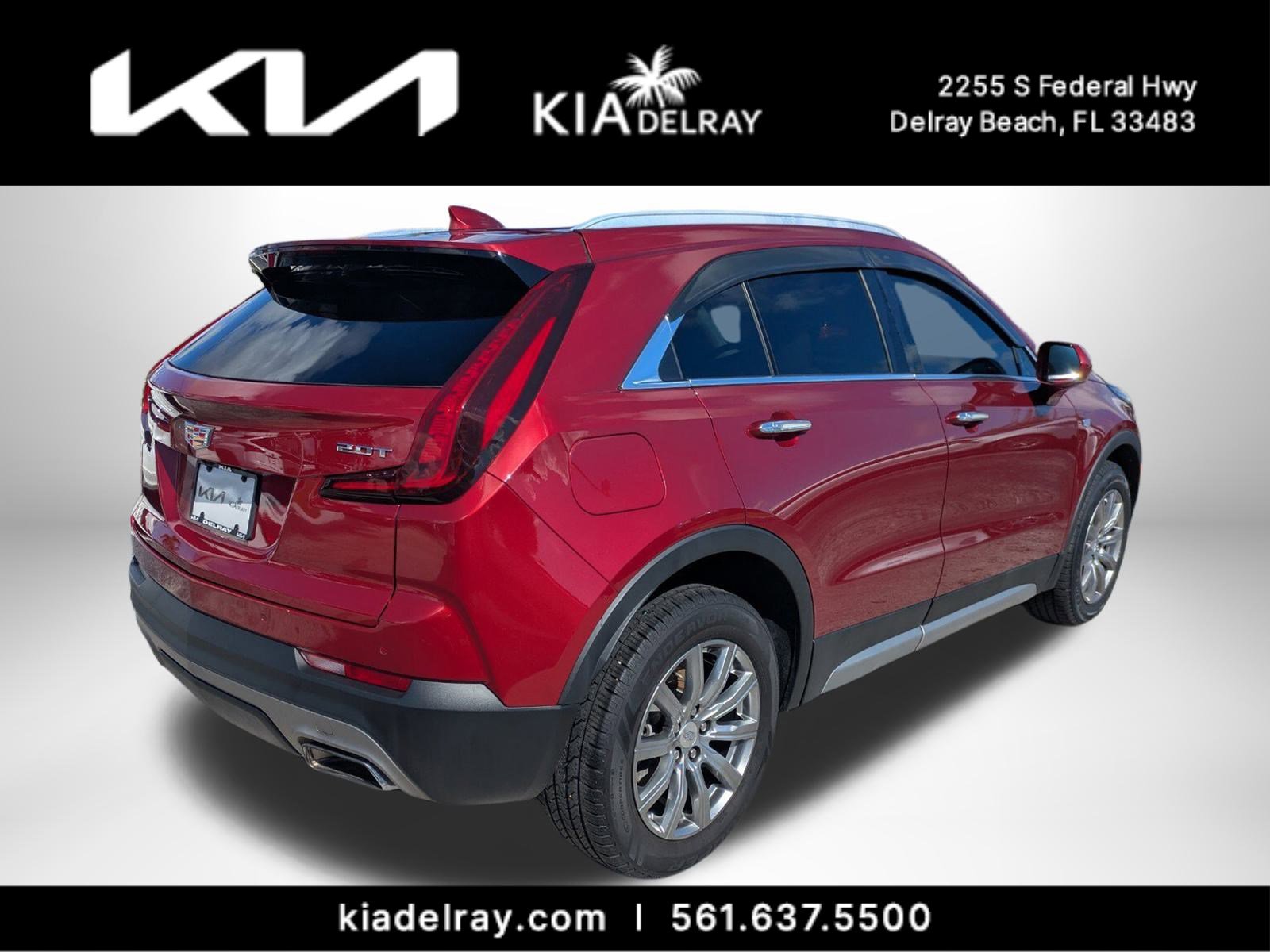 Used 2019 Cadillac XT4 Premium Luxury w/ Driver Awareness Package image 4