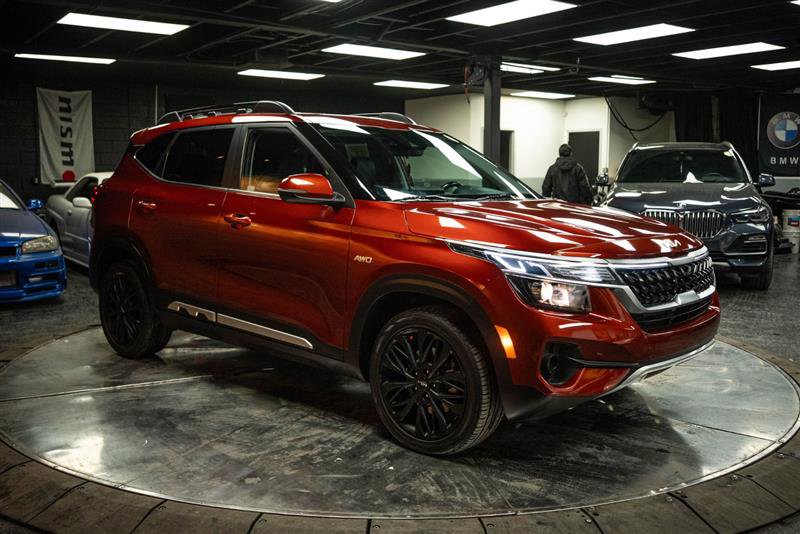 Used 2023 Kia Seltos Nightfall Edition image 5