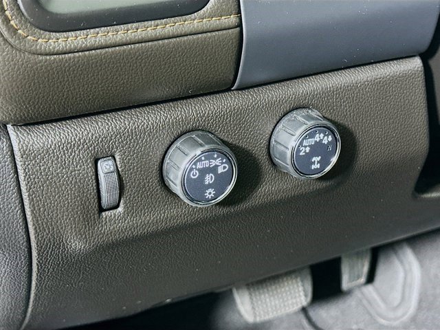 Certified 2022 GMC Canyon AT4 w/ Trailering Package image 12