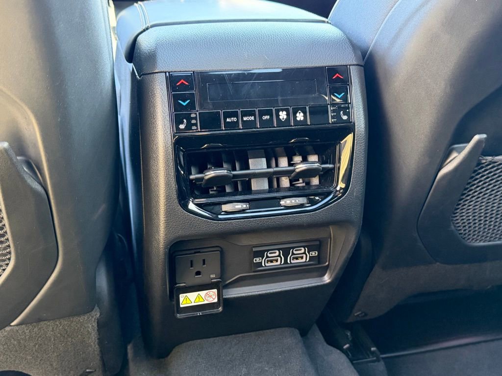 Certified 2024 Jeep Grand Cherokee L Summit image 35