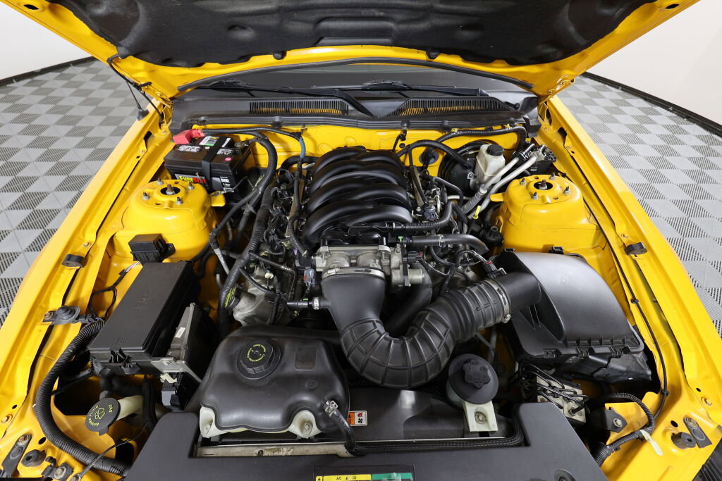 Used 2009 Ford Mustang GT Premium image 28