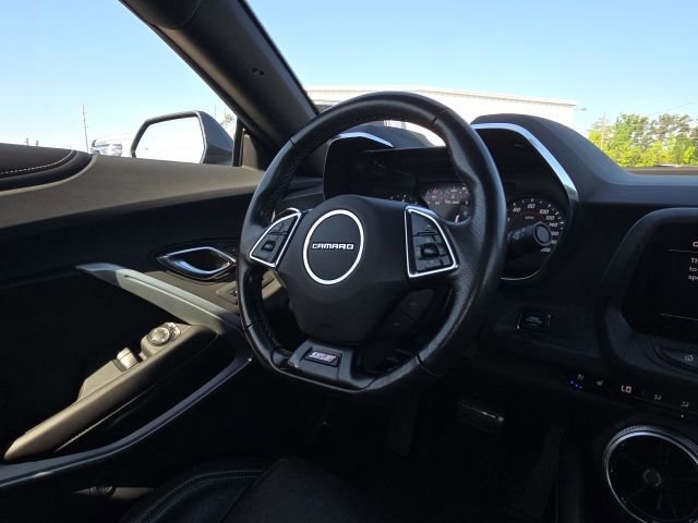 Used 2023 Chevrolet Camaro SS RWD image 31