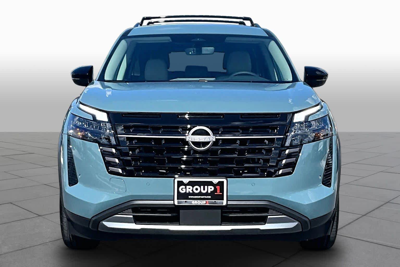 New 2026 Nissan Pathfinder SL FWD image 3
