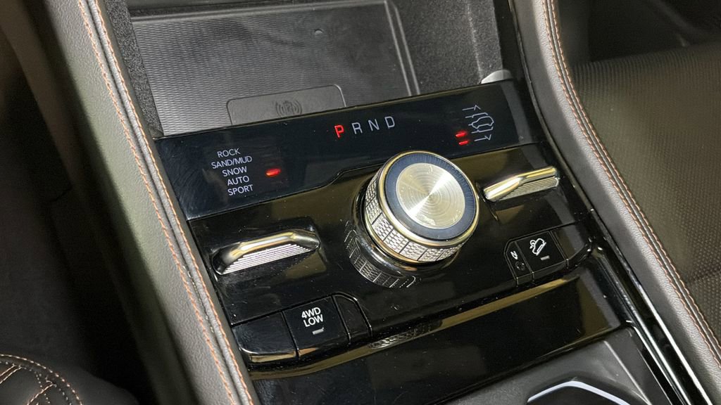 Used 2022 Jeep Grand Cherokee Summit image 30